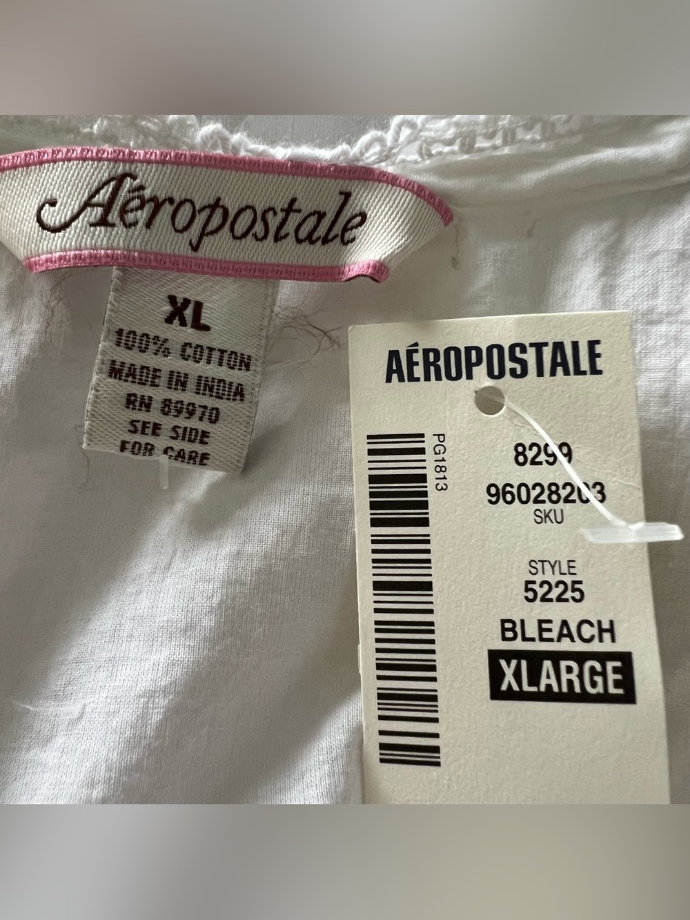 AEROPOSTALE NWT Vintage White Eyelet Lace Front Tie Back Peasant Blouse Size XL - Picture 7 of 7